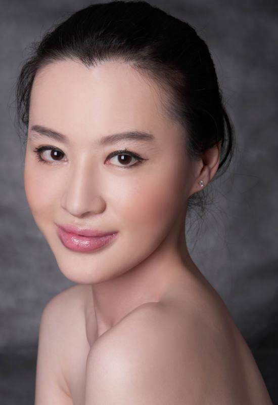 在东方女性外貌上为什么东西方人审美差别那么大