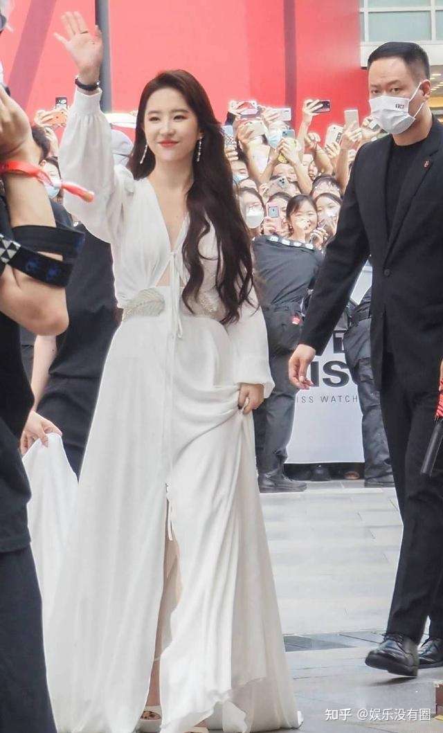 六公主刘亦菲生日排播 天仙太有排面了 连播五部刘亦菲主演作品 知乎