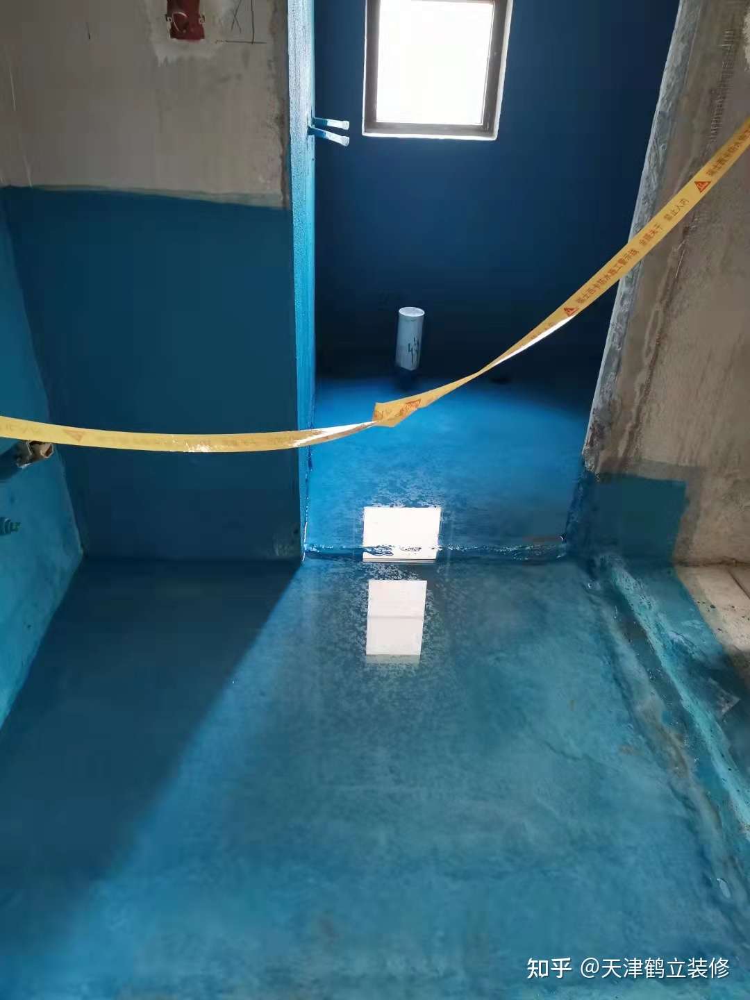 天津鹤立装修 的想法: 闭水试验进行中~ 防水我们一般都是做几次