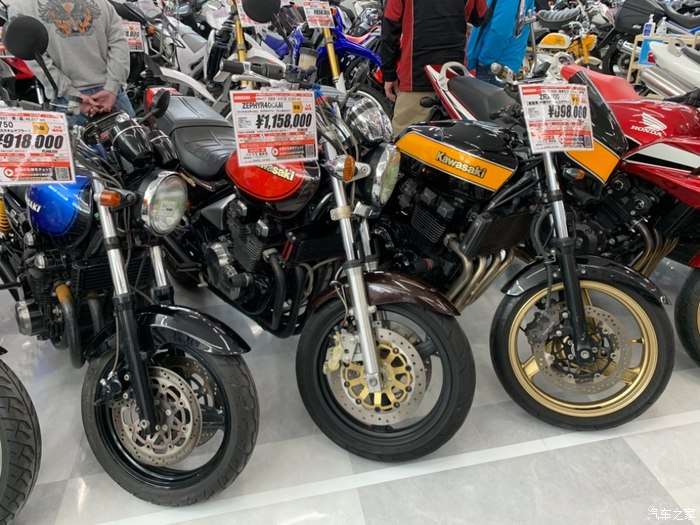 永远的王者 两冲巅峰 V3本田ns400r V4雅马哈rzv500r试驾记 知乎