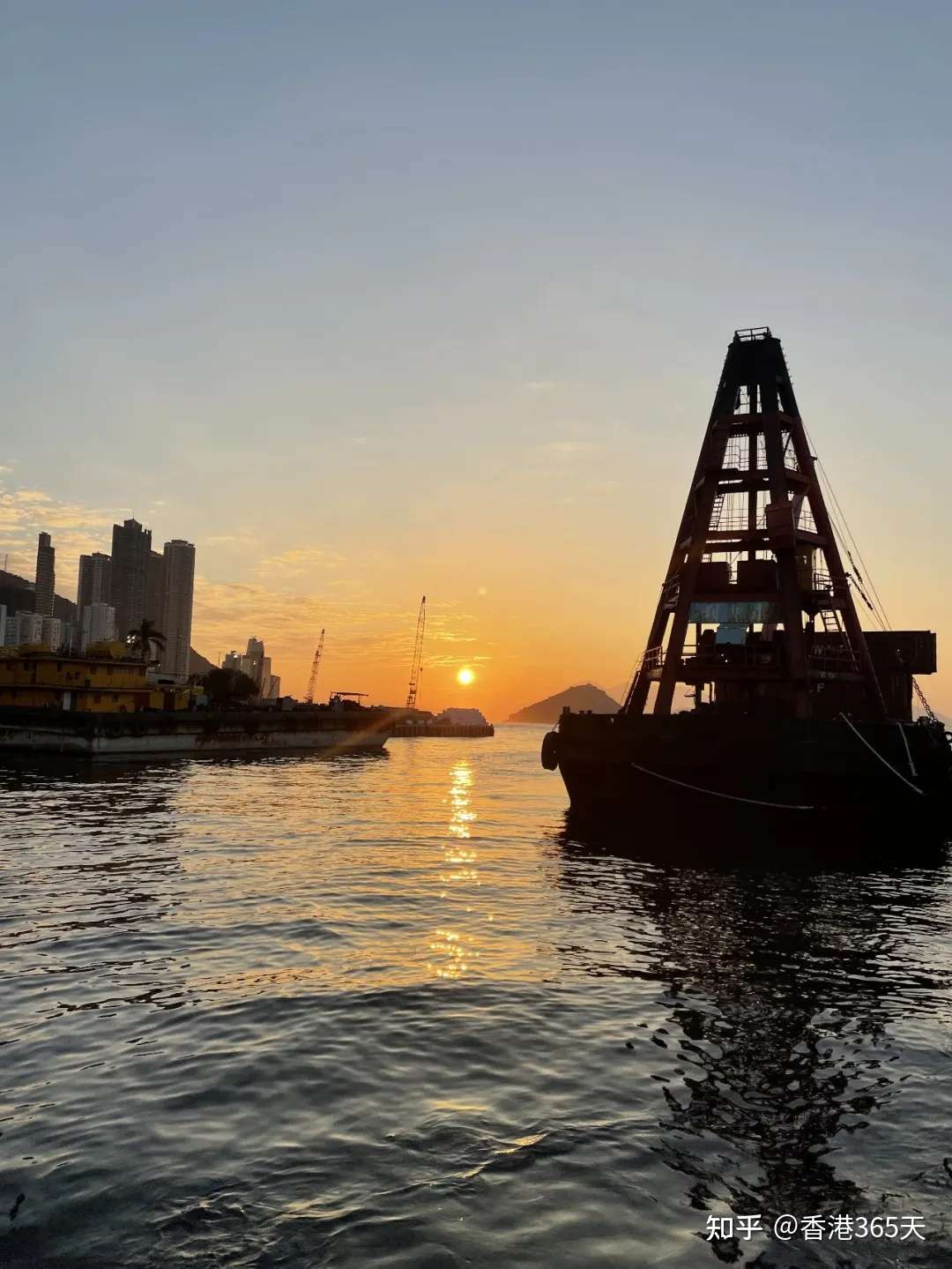 唏嘘 香港最受欢迎的码头 被迫关闭了 知乎