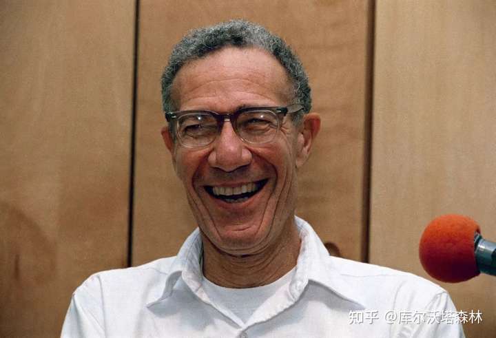索洛教授镇楼.