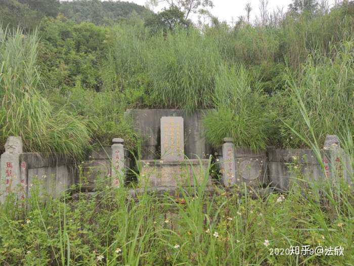普宁坟墓图片