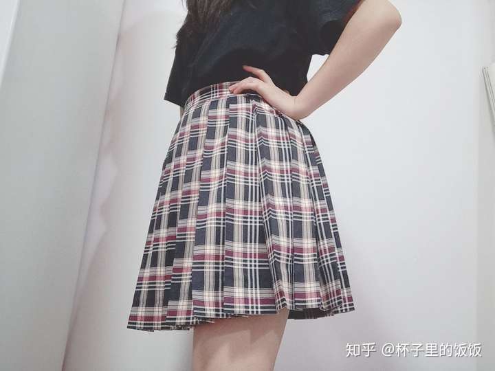 可以让我看看你们炸褶的jk裙吗? ?