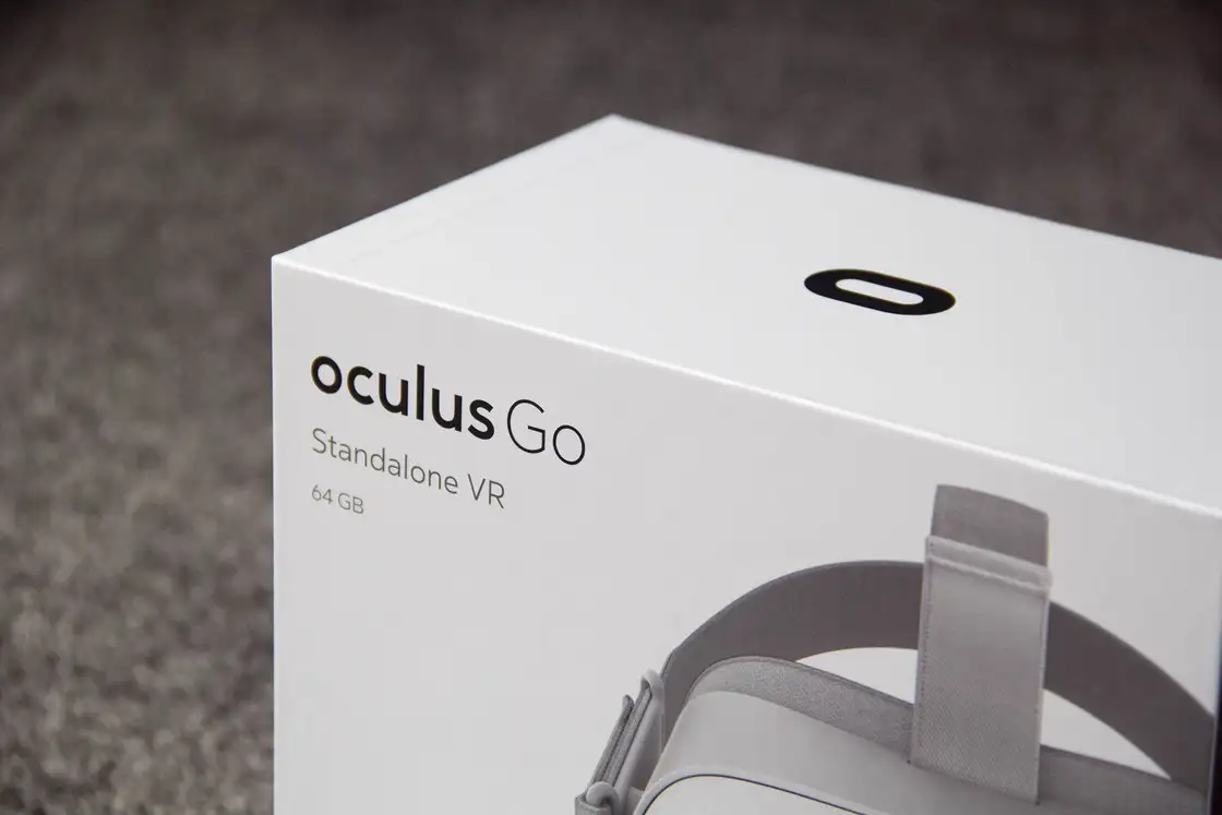 这款轻量级无线头戴显示器，是我心中最合适的VR 入门设备：Oculus Go