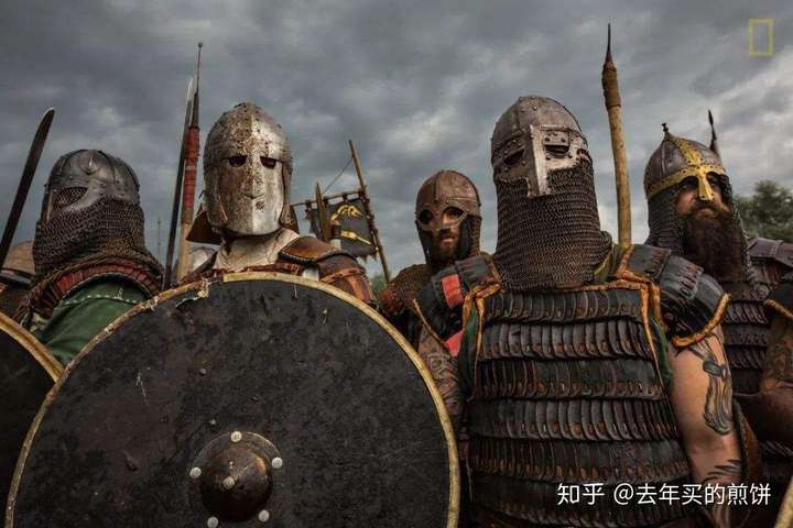 中世纪欧洲甲胄的发展变化是什么