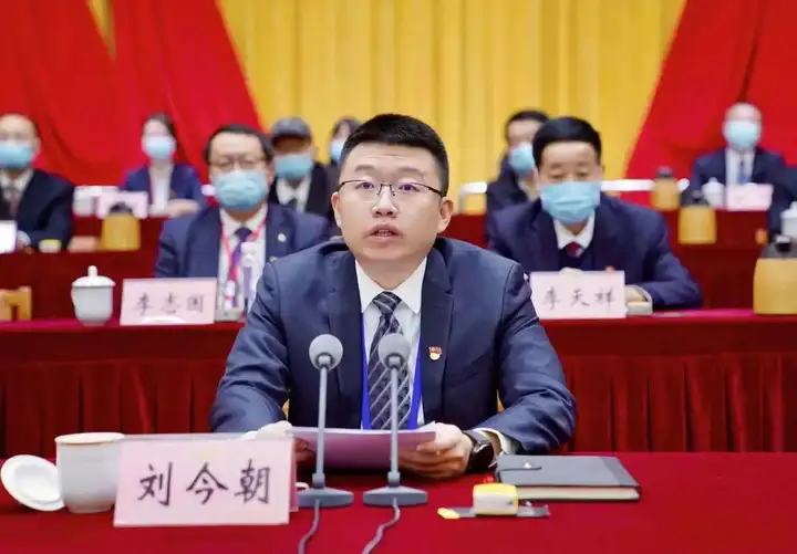 全国“85后”县委书记将增至8人，其中7人均毕业于同一学府？