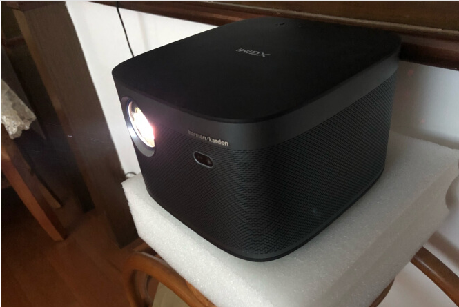 如何评价极米z5