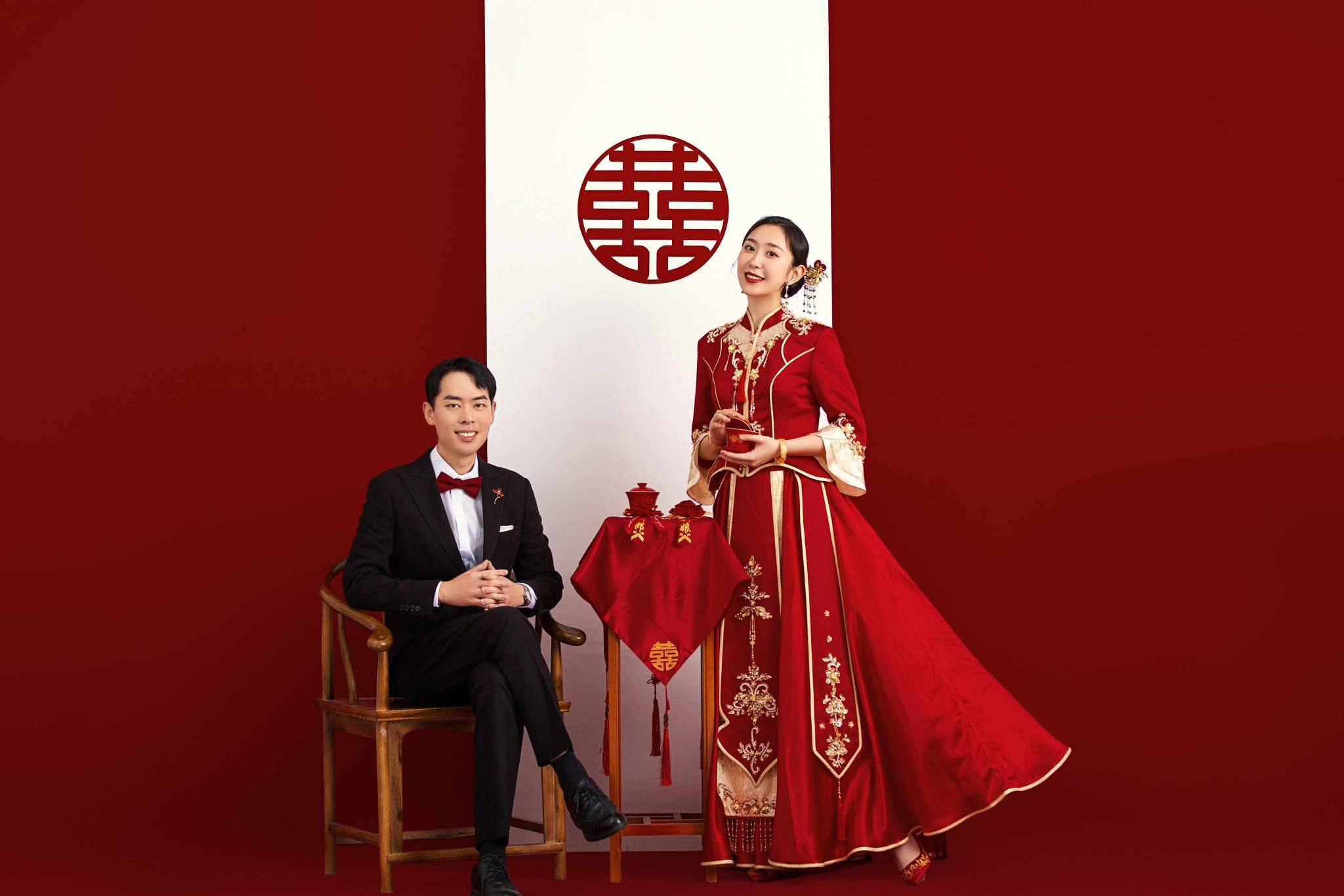 凉州区龙龙摄影 的想法: 经典的红白黑撞色搭配 喜庆中又带着轻复