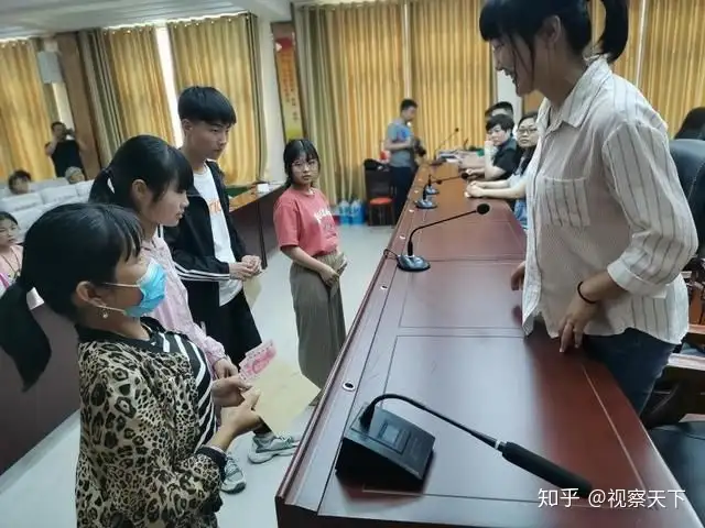 “六一”慰问贫困儿童 爱心传递情暖人间