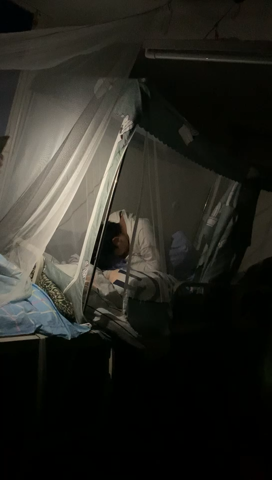 关注问题 67写回答睡眠大学生室友宿舍关系大学室友舍友半夜睡着