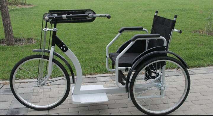 试试手摇自行车吧