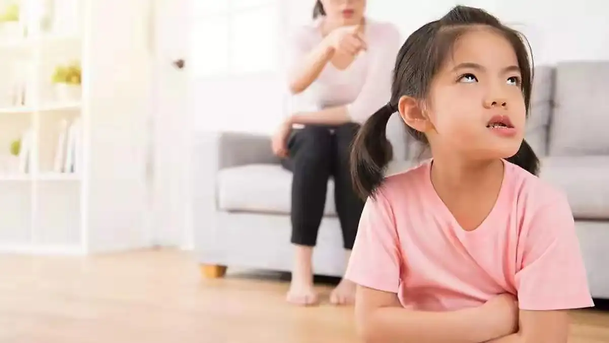 女生 到了 叛逆 期 開始 學 壞 了