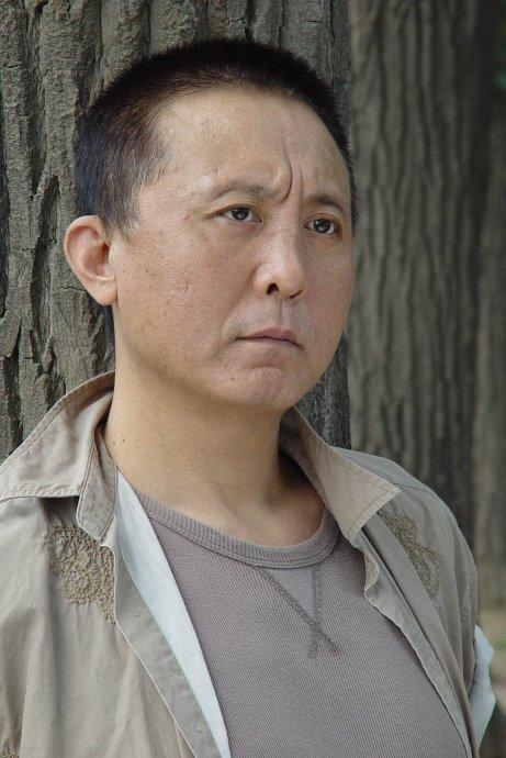 关注话题 分享 人物简介 华子( 原名段宇华),中国内地男演员.