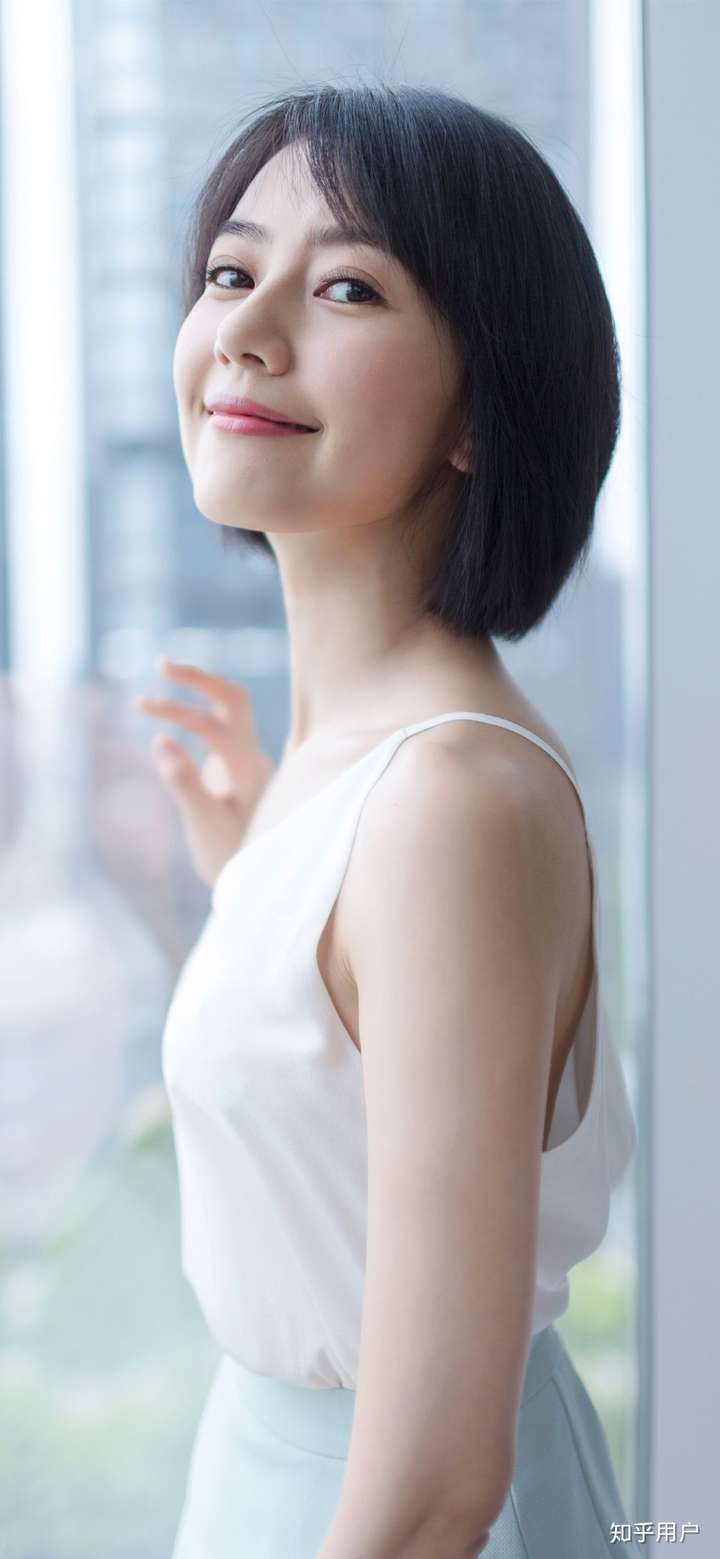 你见过最美的回眸一笑是什么样的?