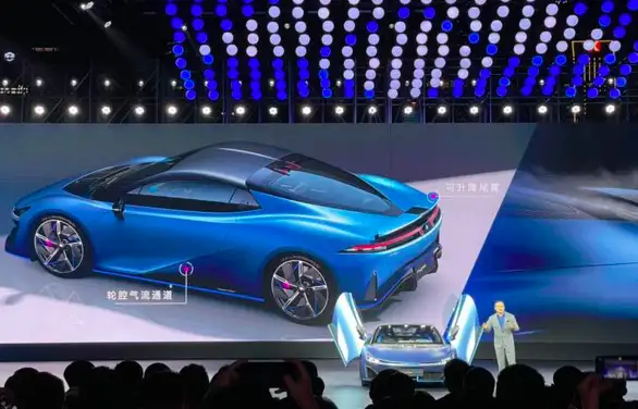 广汽埃安发布全新跑车，预售价为128.6万元起，加速能力令人惊叹