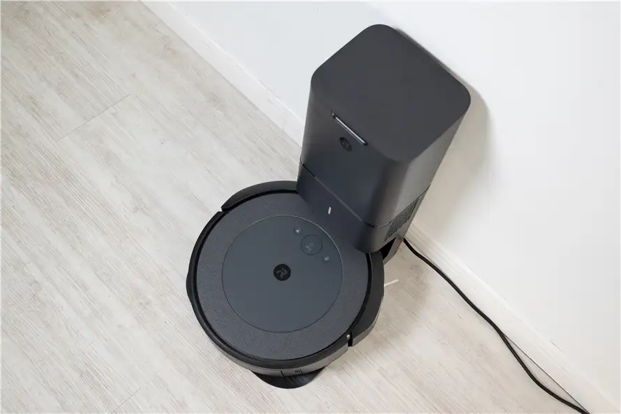 iRobot Roomba i3+测评：年度新品，扫地神器，家庭清洁新选择- 知乎