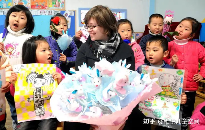 2021幼儿园三八妇女节主题活动方案集锦