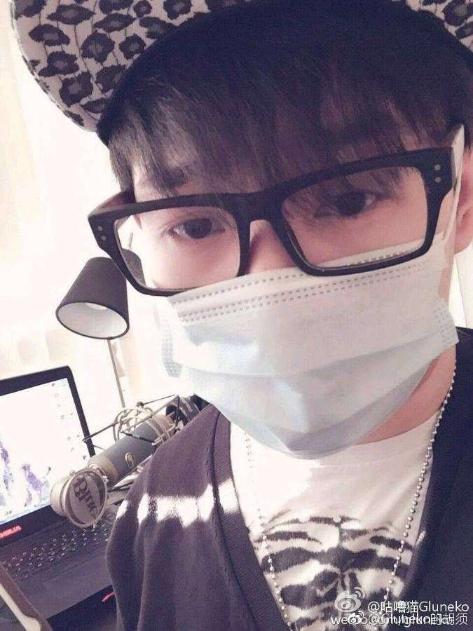 有哪些b站游戏区知名up颜值爆炸?