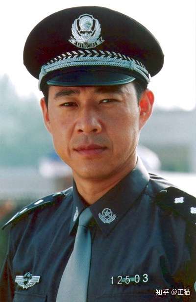 三体看到章北海那段的时候满脑子张丰毅老师