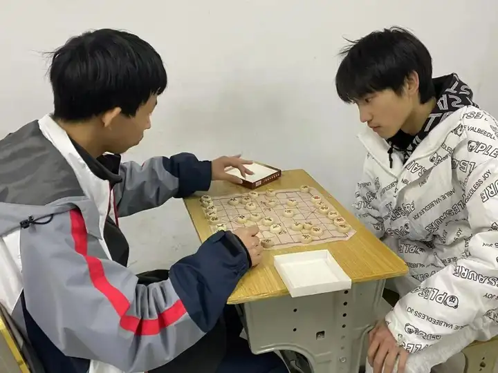 楚河汉界 棋誉聚智 | 塘栖校区第四届“棋誉杯”象棋比赛(图6)