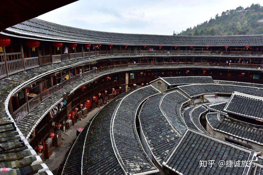 深山中的神奇建筑 厦门土楼 知乎