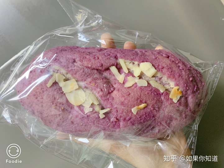 特别爱吃面包是什么体验?
