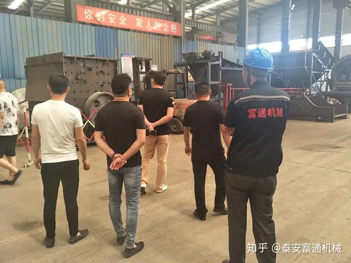 新鲜出炉（洗砂机的工作原理和特点是什么）洗砂机的工作原理和特点有哪些，(图1)