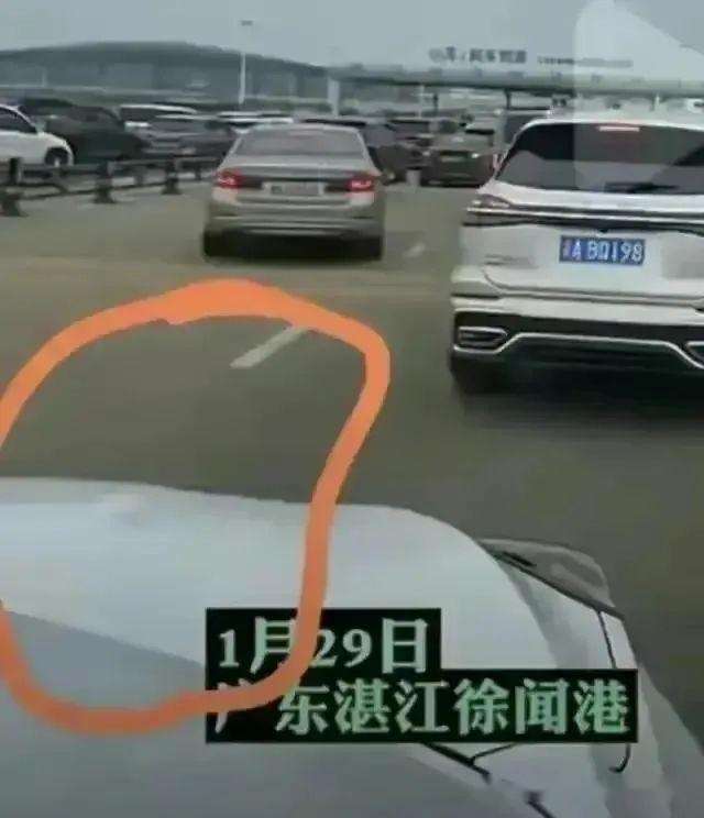 Central media exposed the lies of the female Chery car owner. Eyewitnesses on the scene spoke out and confirmed that Mrs. Xu is not a good person