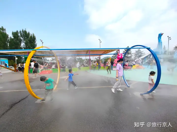 北京雁栖湖玩出新花样，2万平米户外乐园，既能玩水又有国际范