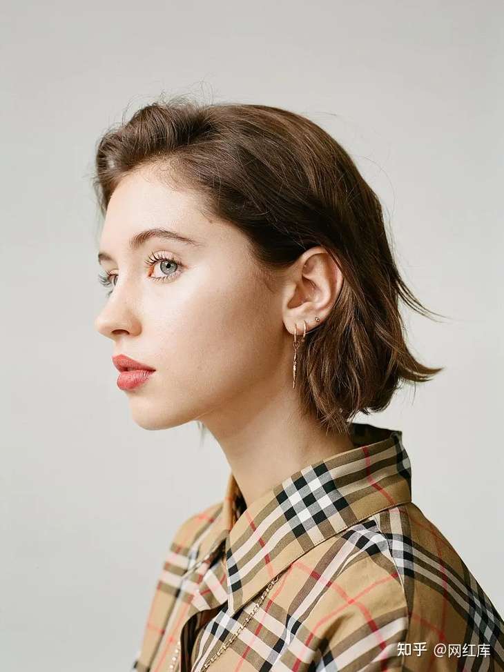 好莱坞最美星二代​Iris law，裘德洛的女儿 Facebook-第5张