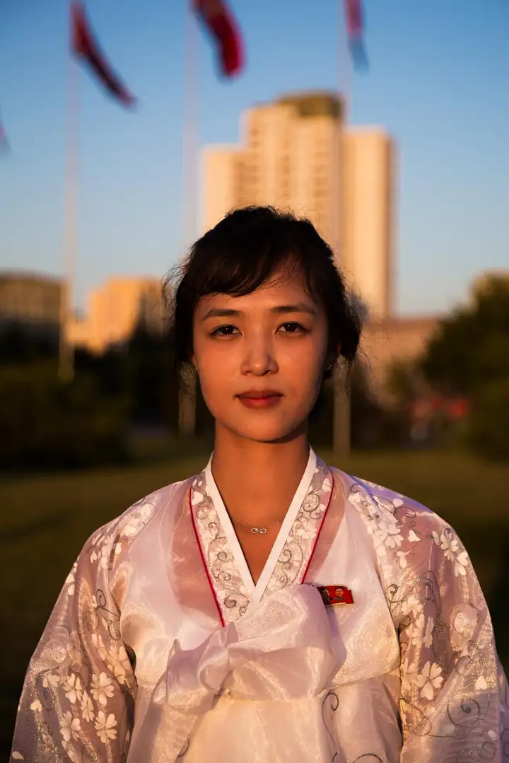 从位置面积地形人口等角度，全方位对比日本朝鲜韩国（韩国日本朝鲜人口多少）