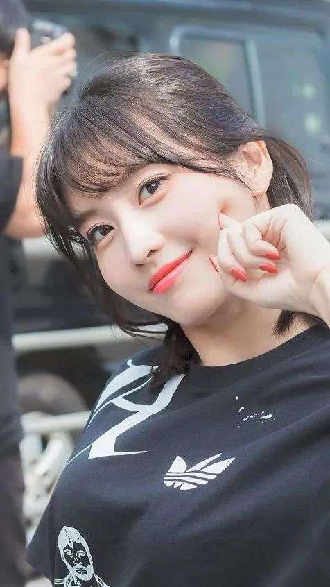 壁纸 Twice Momo平井桃合集 知乎