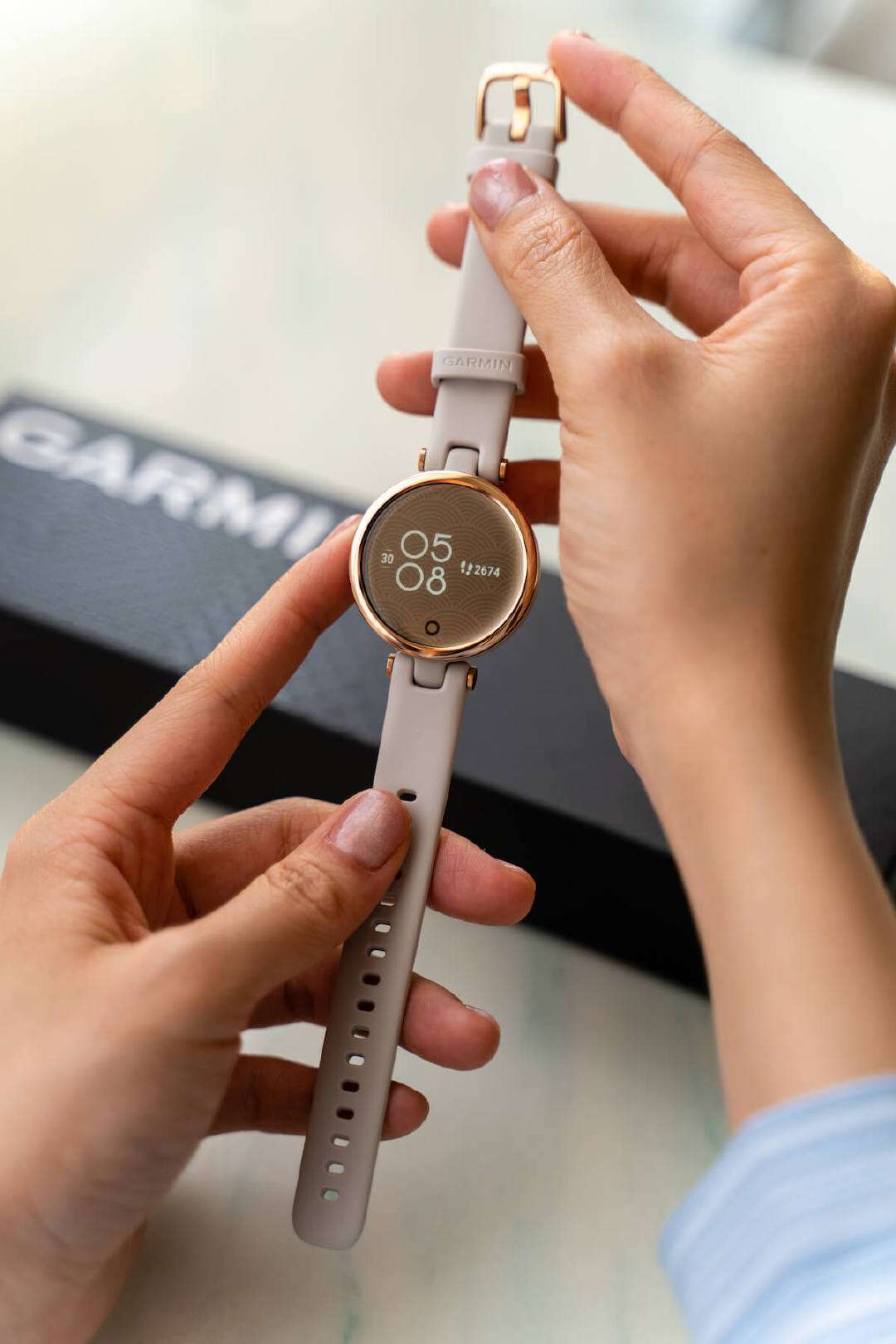 Garmin Lily评测 既是时尚单品 又是贴心闺蜜 知乎