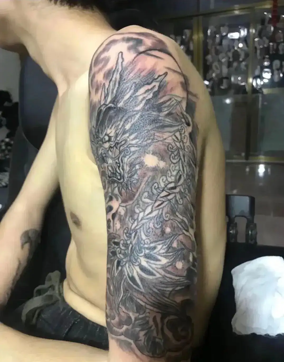 纹过肩龙的就是社会仁 知乎