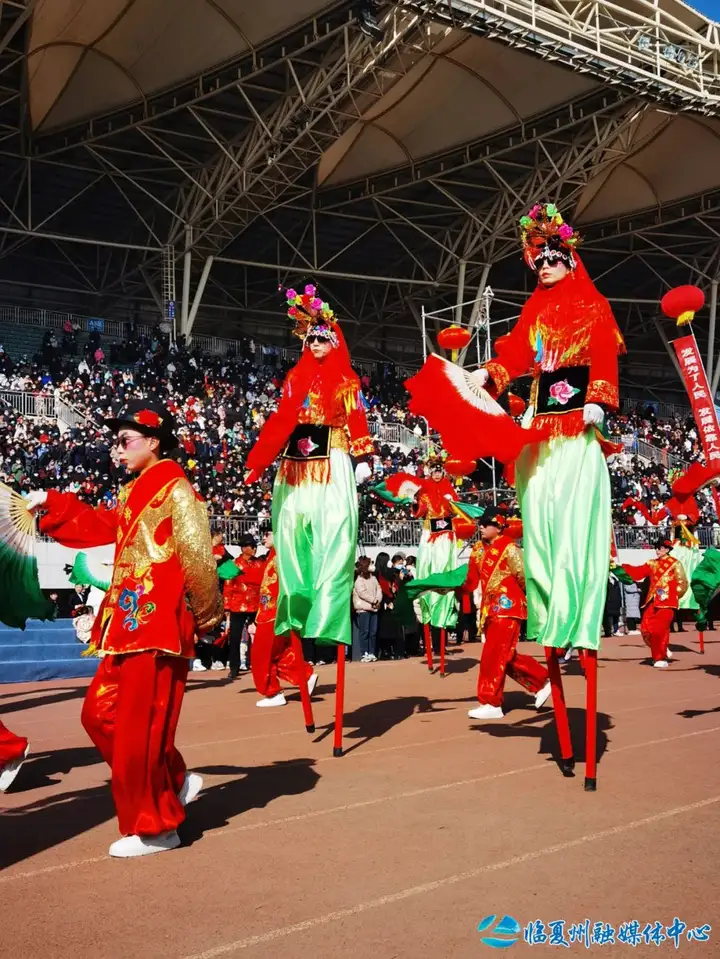 干货分享（临夏非遗六百年秧歌）临夏秧歌队为什么都戴眼镜 第15张