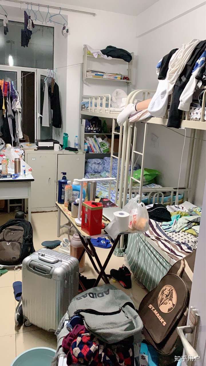 国内哪所大学宿舍环境比较差?
