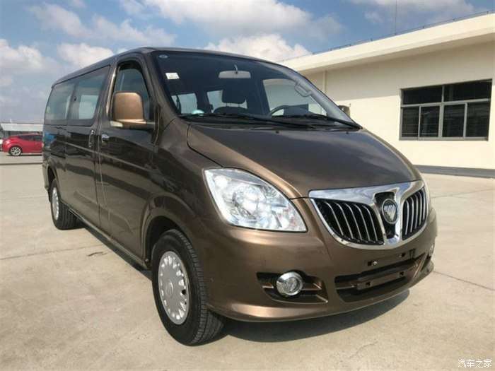 67 已认证的官方帐号 还依稀记得三年前提车的喜悦,当时还叫蒙派克