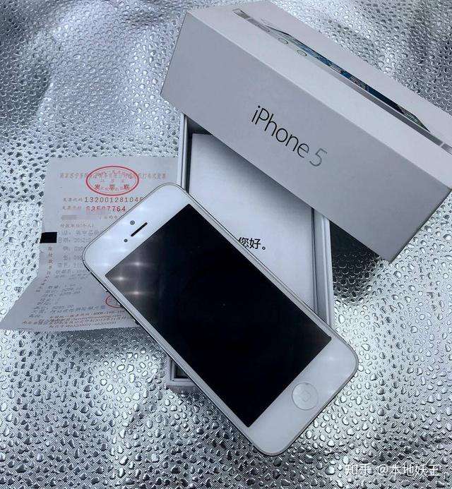 让两部老机满电原地复活 马拉松石墨烯电池轻松安装体验 知乎