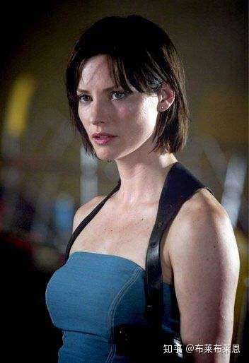 电影生化危机2里的女警察jill valentine
