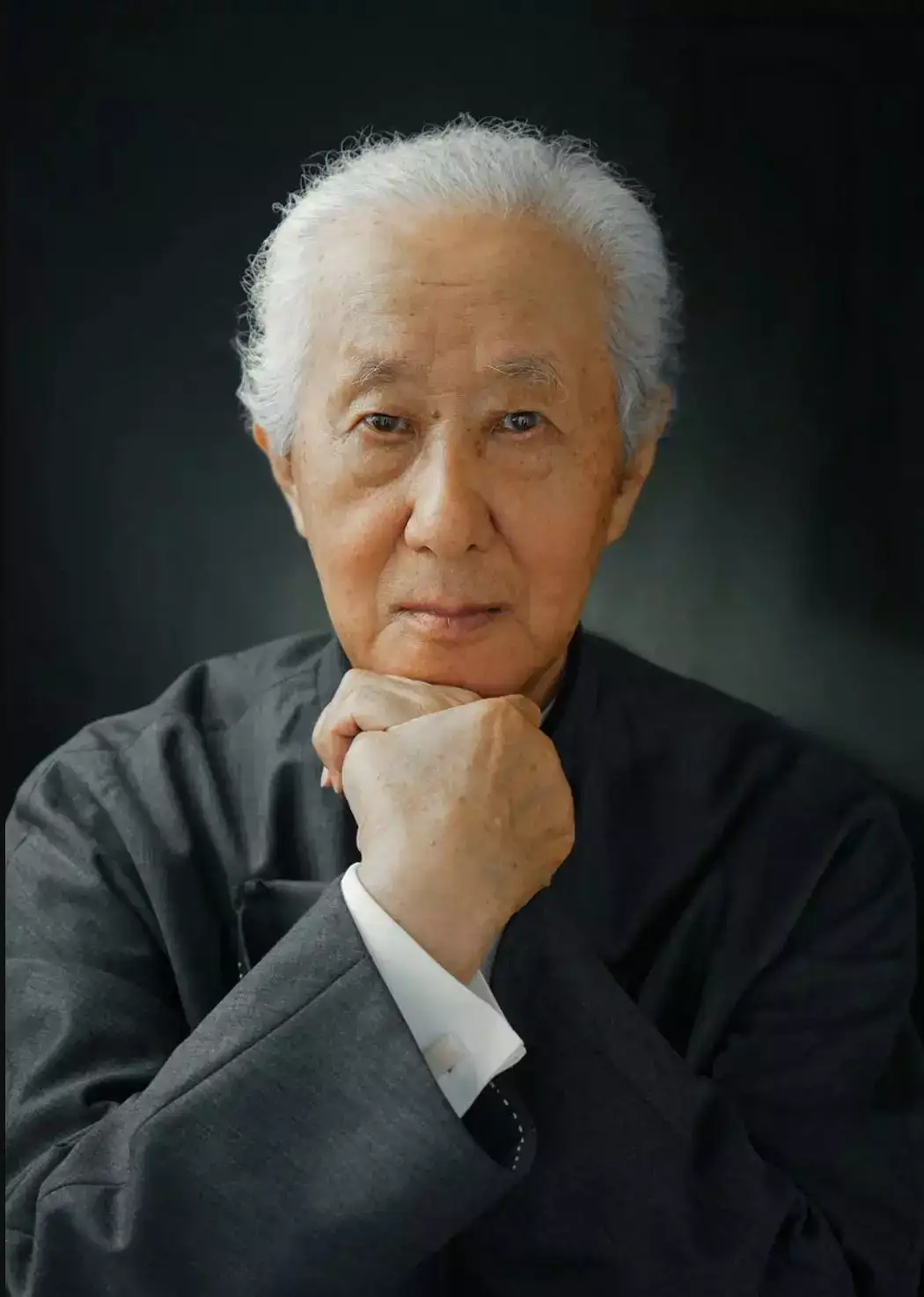 我喜欢不真实的世界 在那里可以做自己喜欢的事情 专访矶崎新 知乎