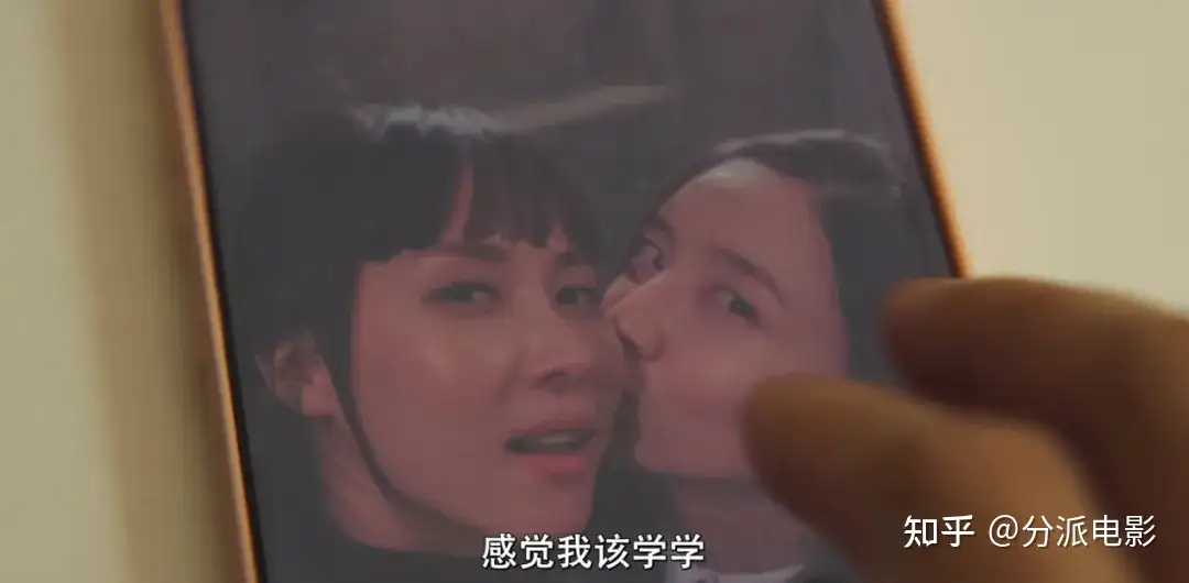 《隐藏的面孔》满屏马赛克,《人间中毒》导演新作!