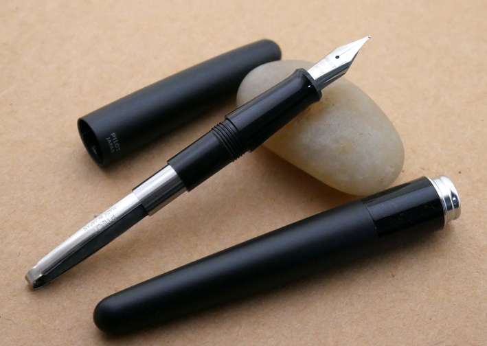 微粗笔尖的钢笔有什么好推荐