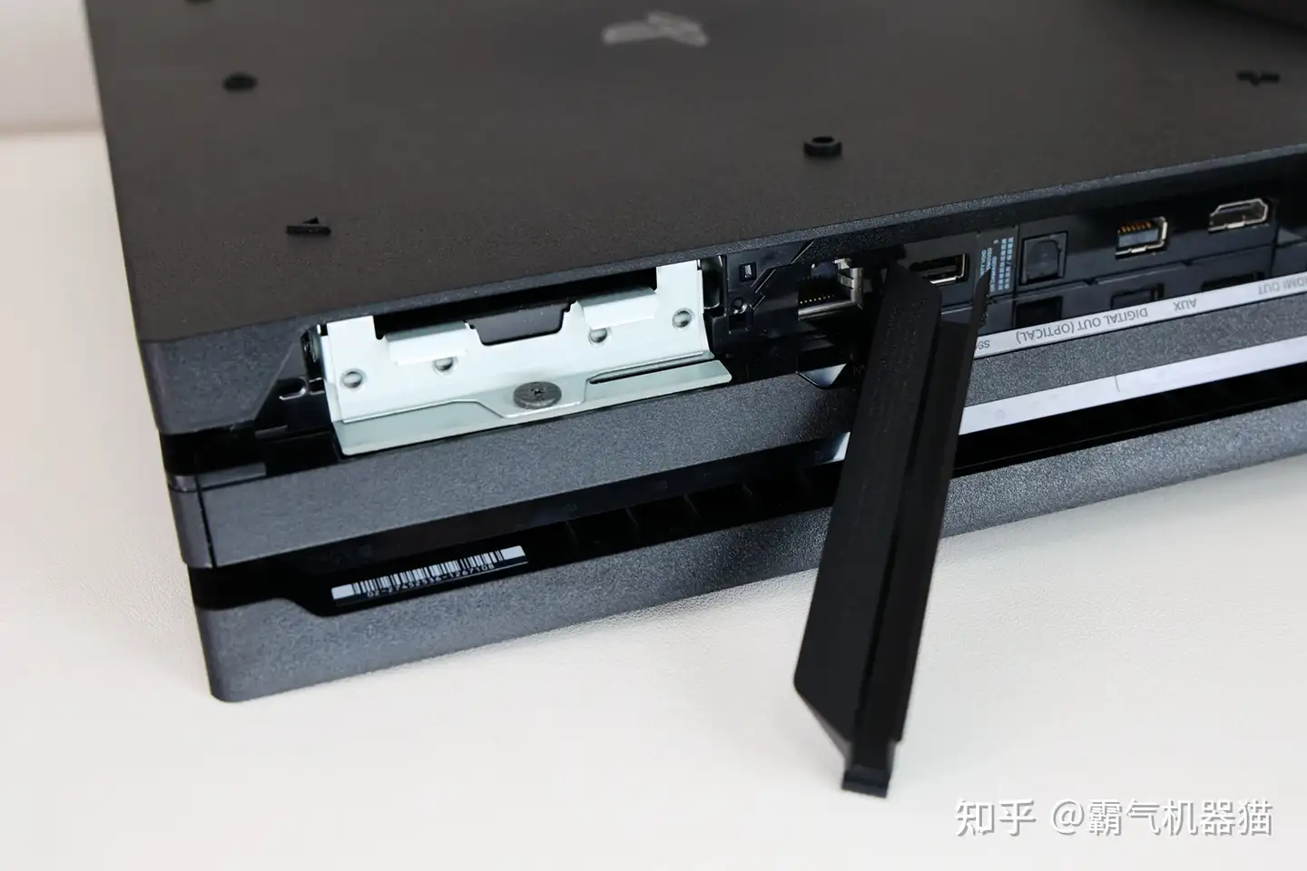 大华C800A固态硬盘助力PS4 Pro老树发新芽（PS4硬盘更换、数据备份、重