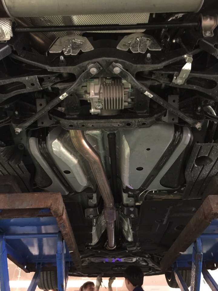 13款福克斯st能移植新款福克斯rs的四驱吗或者有没有四驱套件