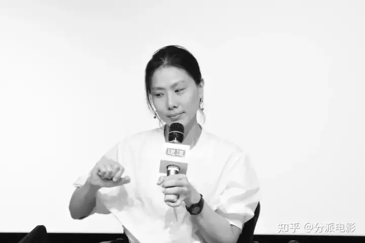 陷入厌女风波的女性电影,《野蛮人入侵》被评为近三年十佳!