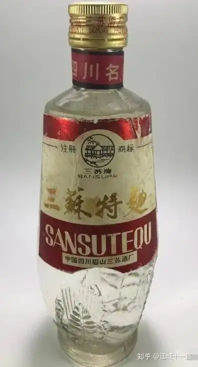 中國名酒四川宜賓五糧液古酒天安門紅ラベル1985年未開栓瓶 rsuganesha.com