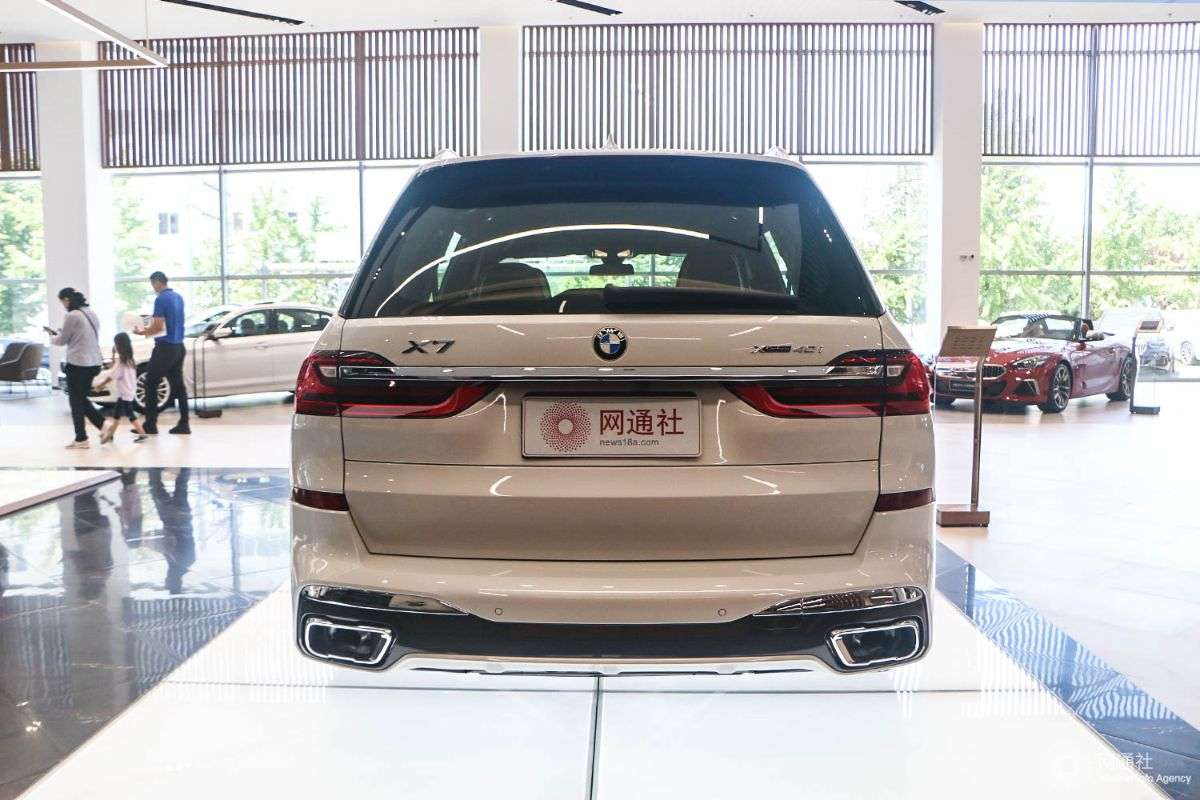 新款宝马x7配置提升售价100万元起 共8款车型 知乎