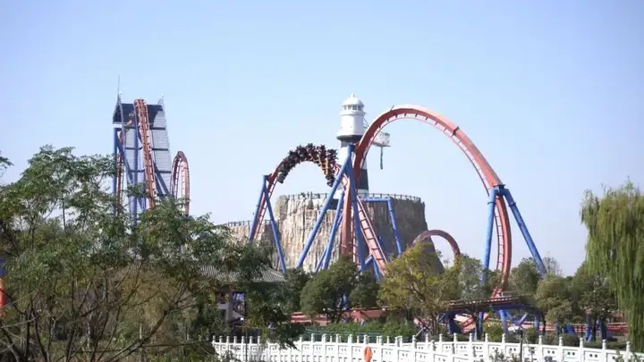 浙江省广播电视中等专业学校塘栖校区组织学生前往苏州阳澄半岛乐园开展研学活动！(图12)