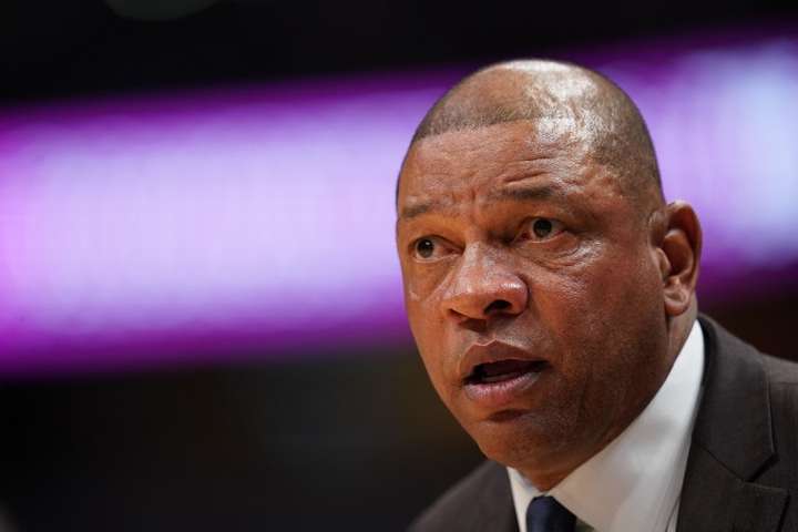 j博士里弗斯当76人教练我很激动不介意费城有两个doc